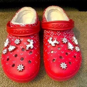 Crocs Christmas Classic Liner Size 7M/9W